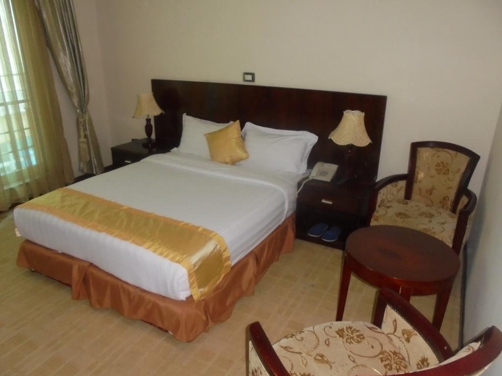Sarem International Hotel 亚的斯亚贝巴 外观 照片